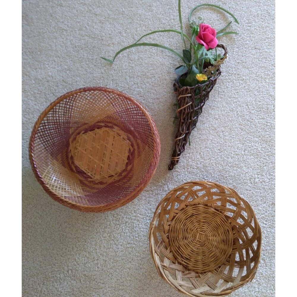 Boho-Chic Wall Decor/Wicker Vase